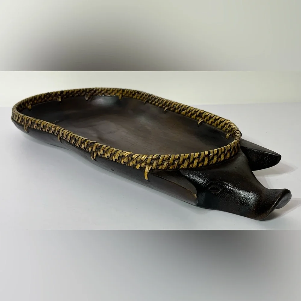 Vintage Wood and Wicker Carved‎ Pig Basket Fruit Trinket Tray 18.5" Long - Picture 4 of 10